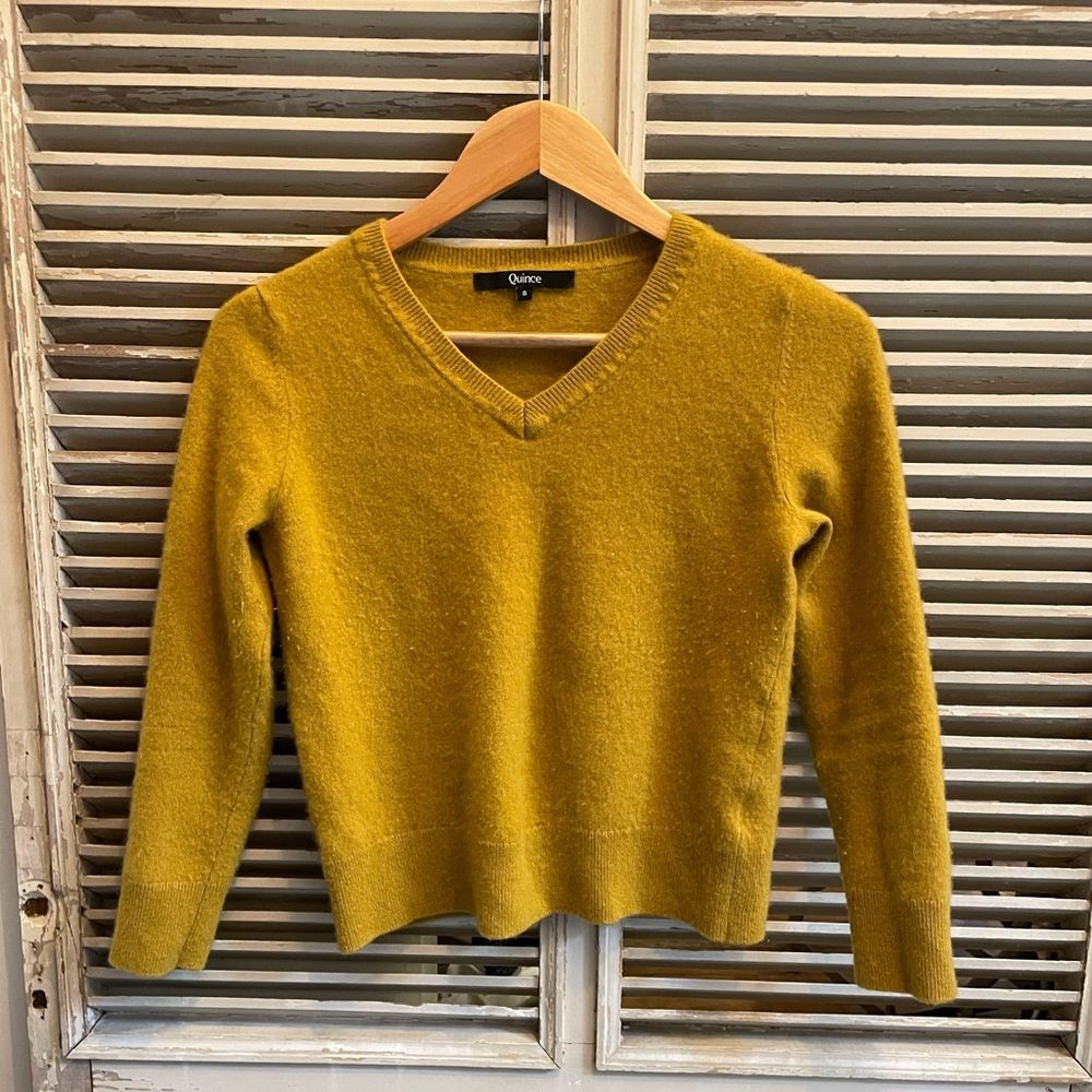 Quince Mongolian Cashmere V-Neck Sweater - Mustard